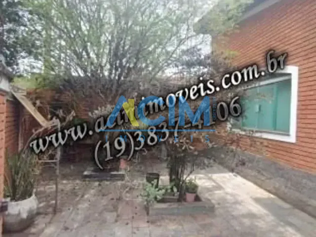 Casa com 300m², à venda, no bairro Centro em Jaguariúna