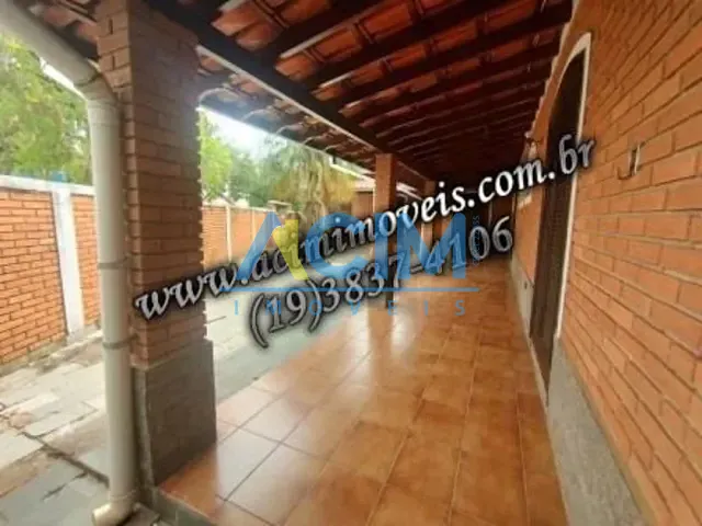 Casa com 300m², à venda, no bairro Centro em Jaguariúna