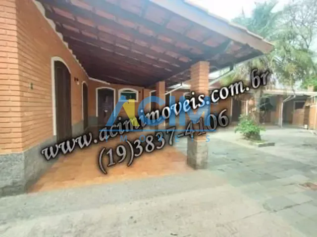 Casa com 300m², à venda, no bairro Centro em Jaguariúna
