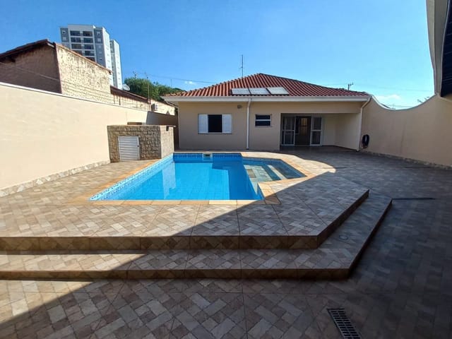 Casa com 462m² 3 quartos e 3 banheiros, à venda ou para alugar, no bairro Vila Todos os Santos em Indaiatuba