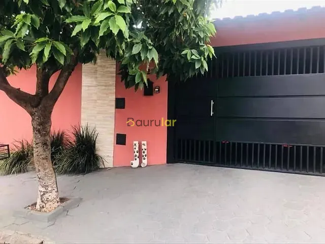 Casa com 275m² 4 quartos e 3 banheiros, à venda, no bairro Jardim Vânia Maria em Bauru