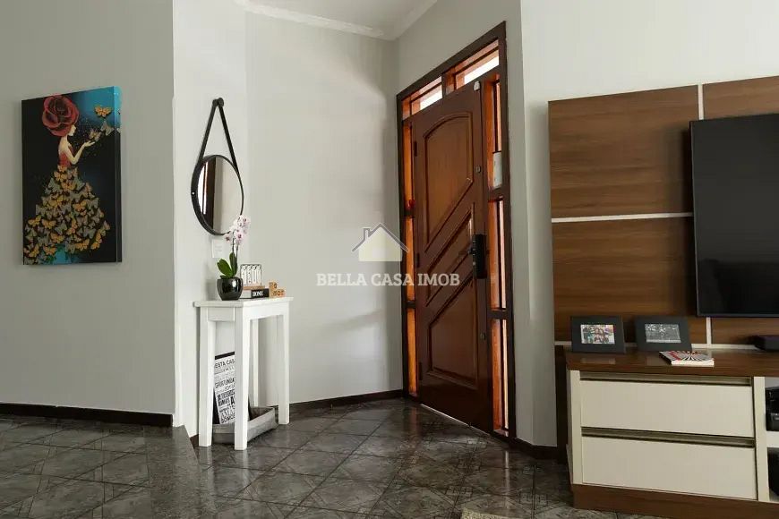 Casa à venda com 3 quartos, 178m² - Foto 7