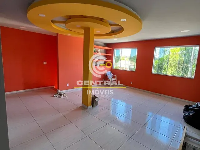Casa 2 quartos e 1 banheiro, para alugar, no bairro Centro (Manilha) em Itaboraí