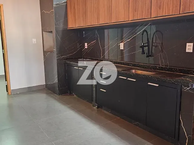 Casa 2 quartos e 2 banheiros, à venda, no bairro Jardim Dona Lili em Bauru