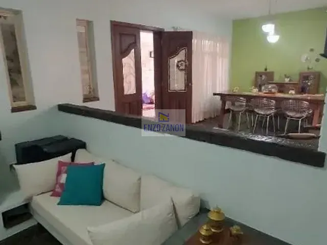 Casa com 290m² 3 quartos e 4 banheiros, à venda, no bairro Jardim Andrea Demarchi em São Bernardo do Campo