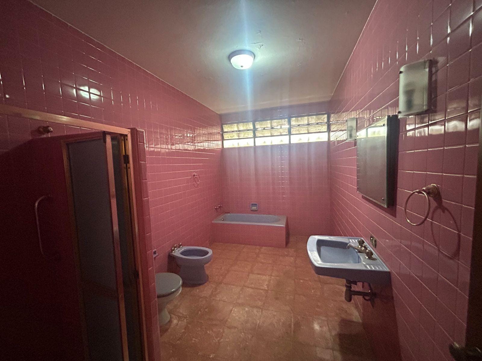 Casa, 1 quarto, 250 m² - Foto 20