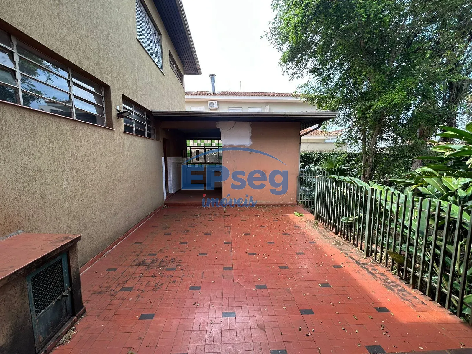 Casa, 1 quarto, 250 m² - Foto 24