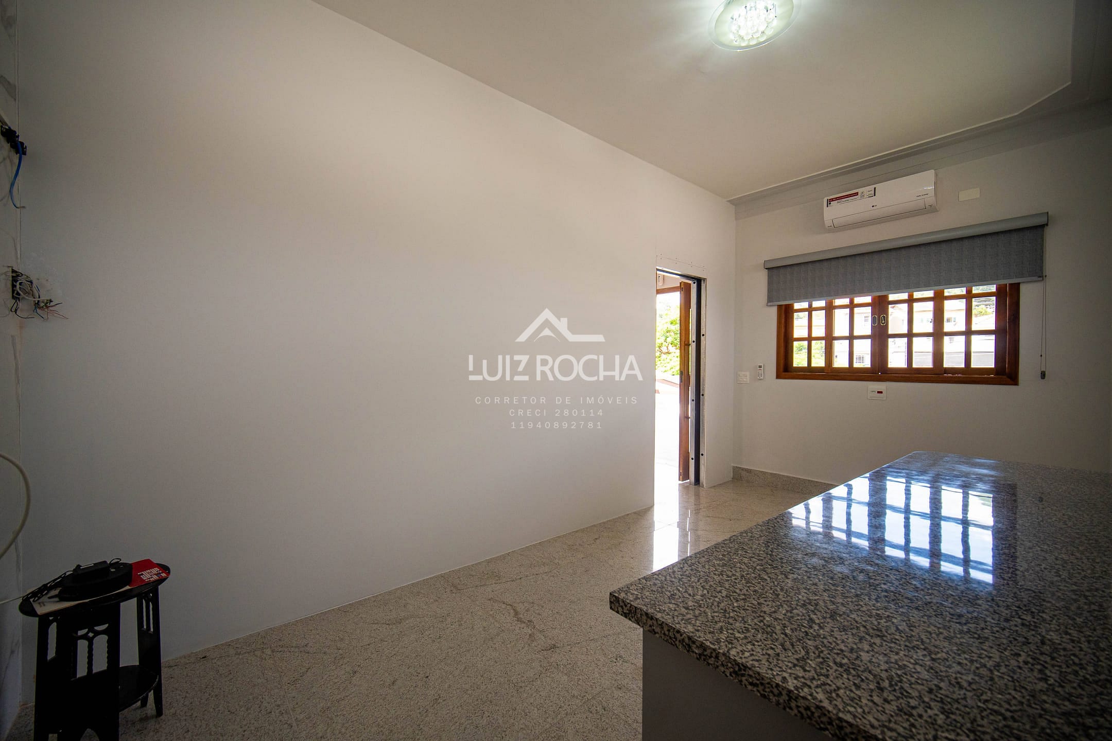 Casa à venda com 3 quartos, 400m² - Foto 37