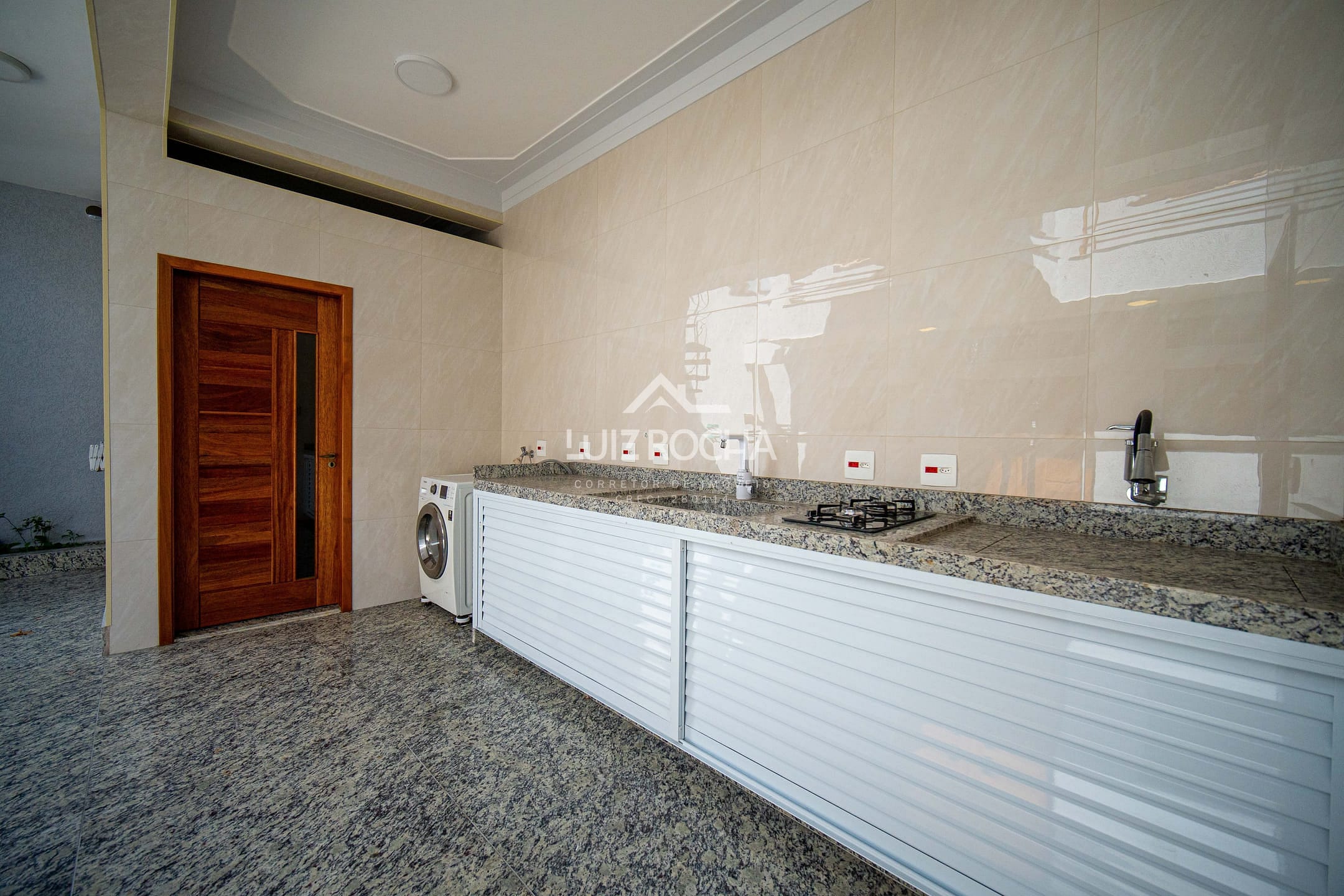 Casa à venda com 3 quartos, 400m² - Foto 40