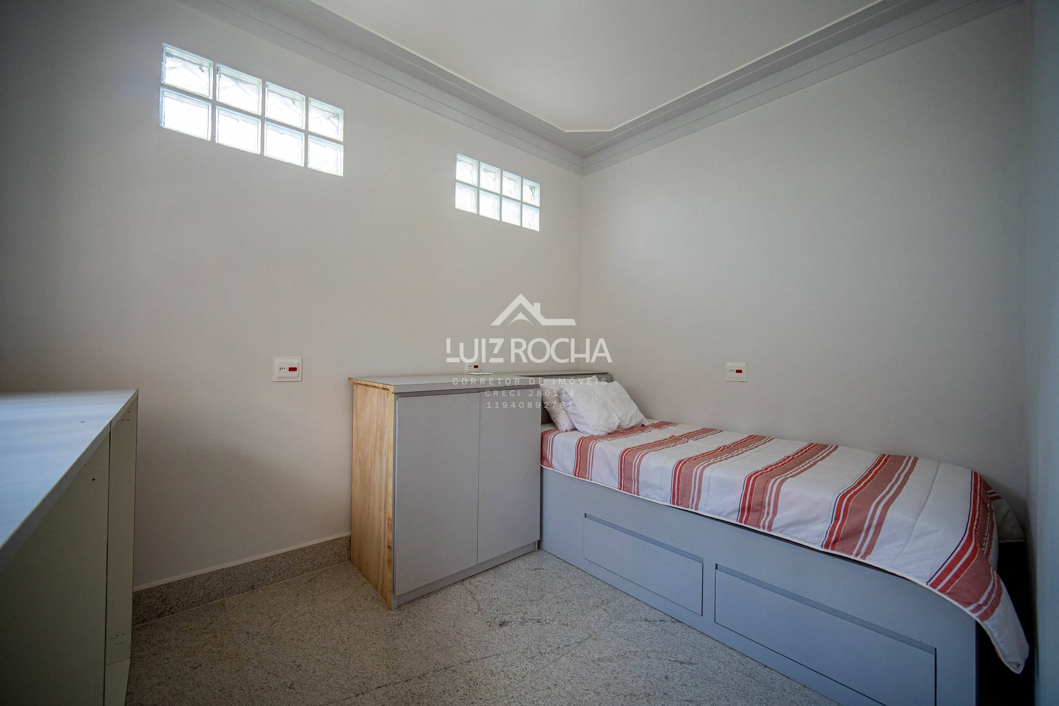 Casa à venda com 3 quartos, 400m² - Foto 44