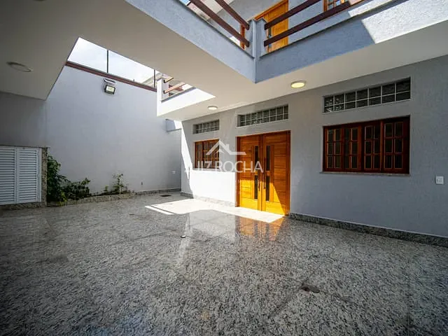 Casa com 400m² 3 quartos e 3 banheiros, à venda, no bairro Adalgisa em Osasco