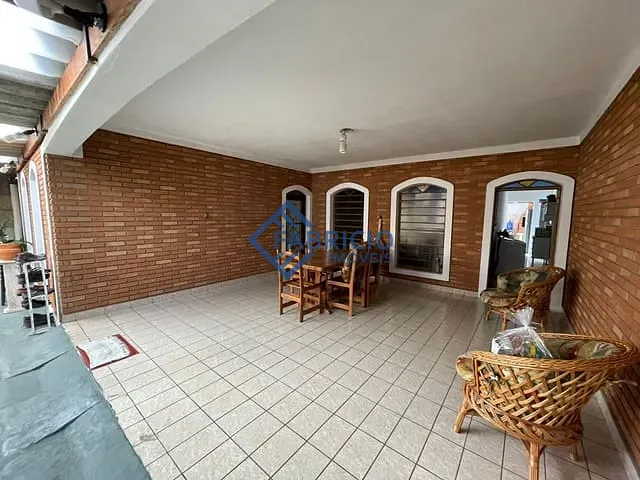 Casa com 420m² 3 quartos e 3 banheiros, à venda, no bairro Nova Vinhedo em Vinhedo
