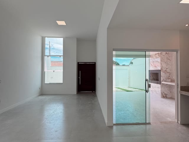 Casa 3 quartos e 2 banheiros, à venda, no bairro Planície da Serra em Serra