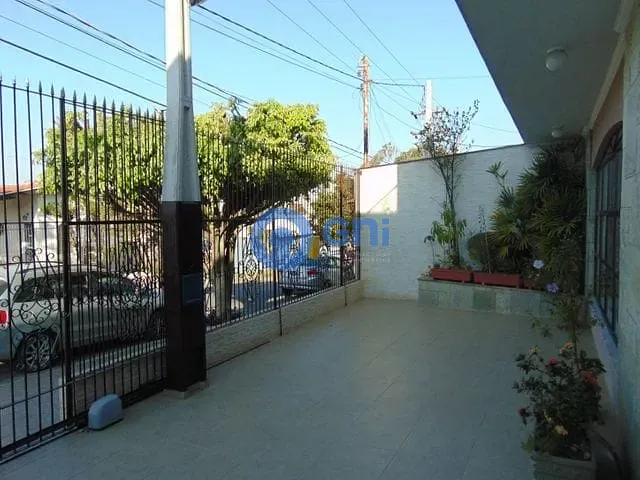 Casa com 360m² 3 quartos e 3 banheiros, à venda, no bairro JD. AMÉRICA em Sorocaba