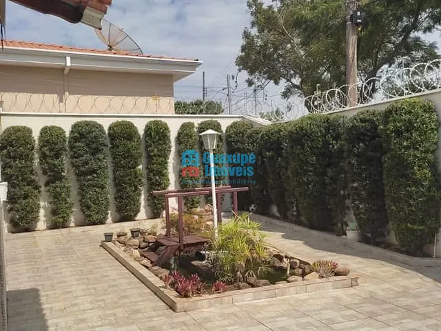 Casa com 298m², à venda, no bairro PARQUE DO CONVENTO em GUAXUPÉ