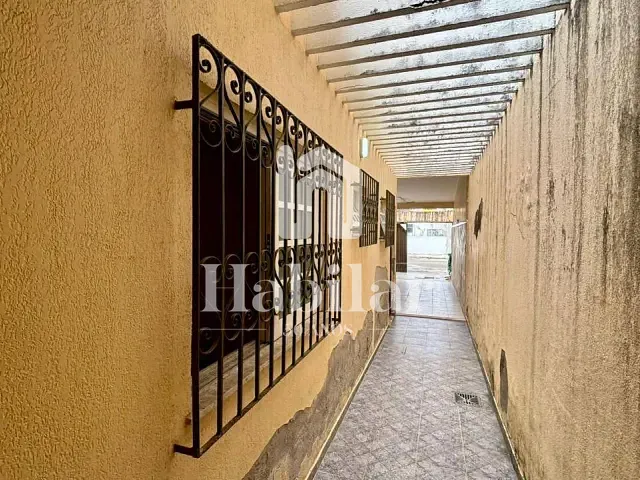 Casa com 240m², para alugar, no bairro Grageru em Aracaju