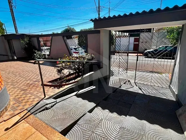 Casa com 295m² 3 quartos e 3 banheiros, à venda, no bairro Jardim São José em Sertãozinho
