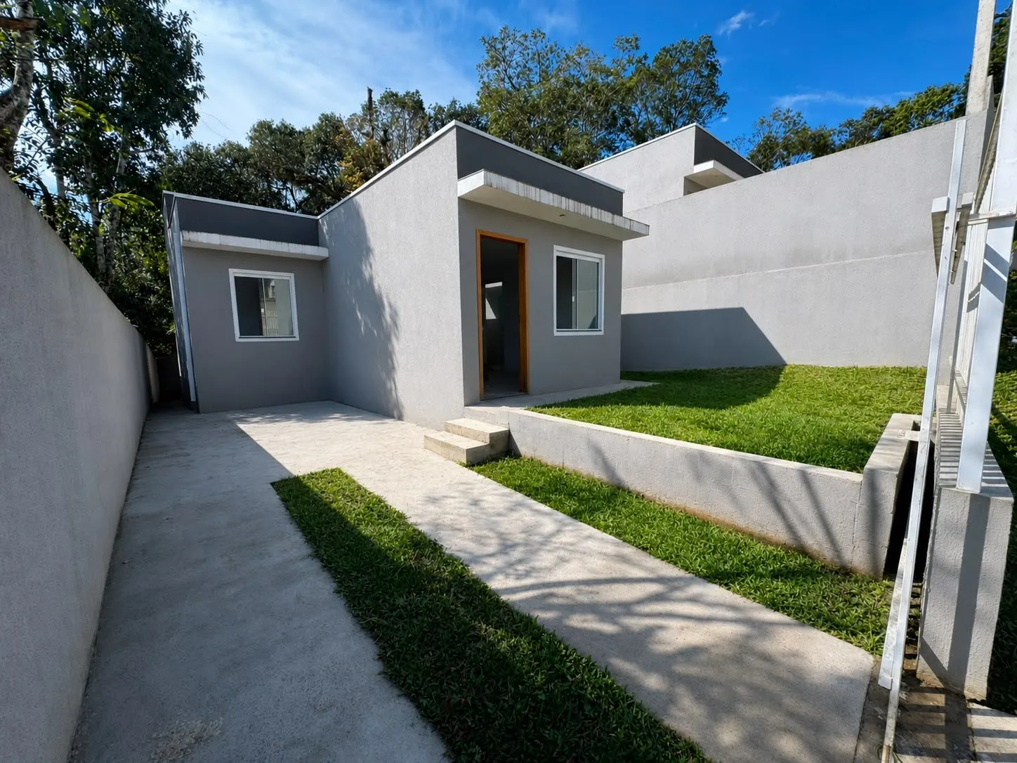 Casa 3 dormitórios no ARRUDA