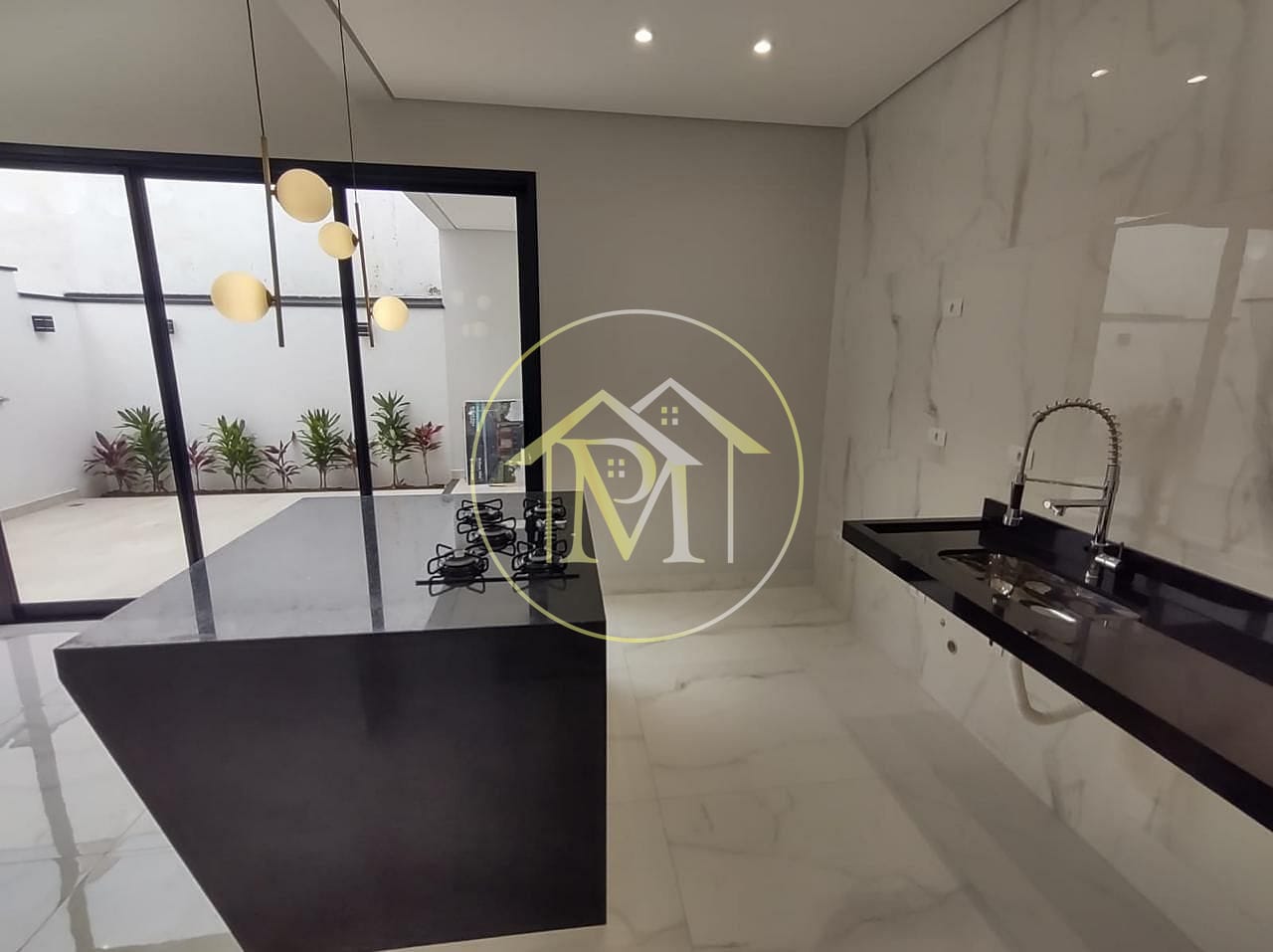 Casa à venda com 3 quartos, 121m² - Foto 13