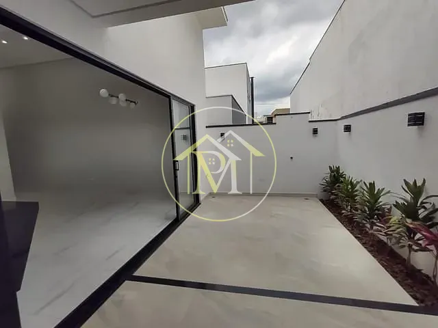 Casa com 175m² 3 quartos e 3 banheiros, à venda, no bairro Loteamento Dinora Rosa em Sorocaba