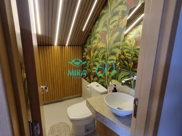 Casa 3 quartos e 5 banheiros, à venda, no bairro Jardim Atlântico em Goiânia