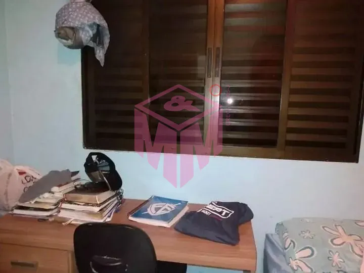 Casa, 4 quartos, 220 m² - Foto 3