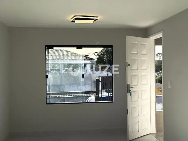 Casa com 120m² 3 quartos e 1 banheiro, à venda, no bairro Barreirinha em Curitiba