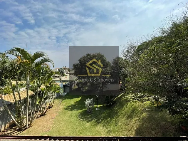 Casa com 1000m² 5 quartos e 6 banheiros, à venda ou para alugar, no bairro Pinheiro em Valinhos