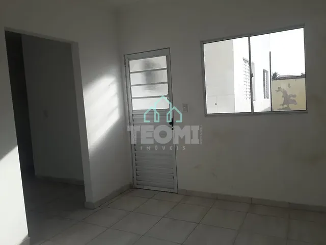 Casa com 150m² 2 quartos e 1 banheiro, à venda, no bairro Residencial Santa Izabel em Taubaté