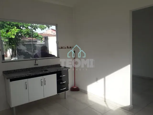 Casa com 150m² 2 quartos e 1 banheiro, à venda, no bairro Residencial Santa Izabel em Taubaté