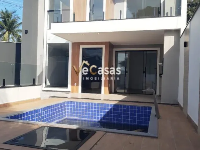 Casa com 180m² 4 quartos e 2 banheiros, à venda, no bairro Colinas em Rio das Ostras