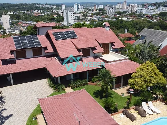 Casa 3 quartos e 5 banheiros, à venda, no bairro Metzler em Campo Bom