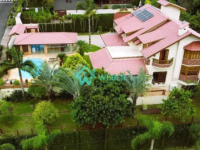 Casa 3 quartos e 5 banheiros, à venda, no bairro Metzler em Campo Bom