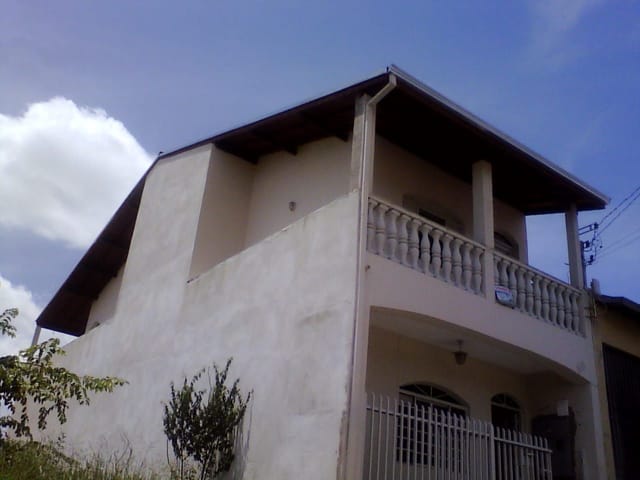 Casa com 126m² 1 quarto e 1 banheiro, à venda, no bairro Bela Vista em Cambuí