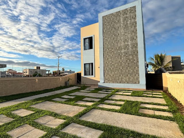 Casa com 300m² 4 quartos e 2 banheiros, à venda, no bairro Mosqueiro em Aracaju