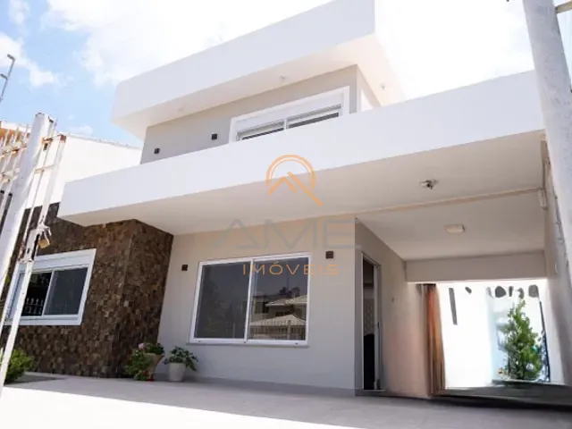 Casa com 420m² 4 quartos e 4 banheiros, à venda, no bairro Três Vendas em Pelotas