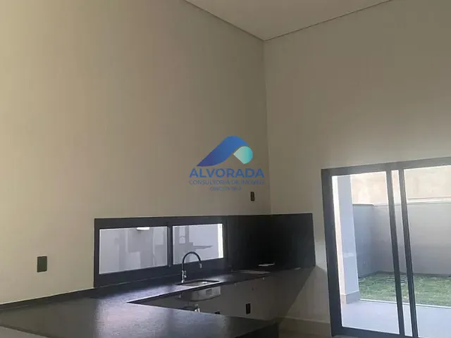 Casa com 323m² 3 quartos e 5 banheiros, à venda, no bairro Residencial Fazenda Casa Grande em Taubaté