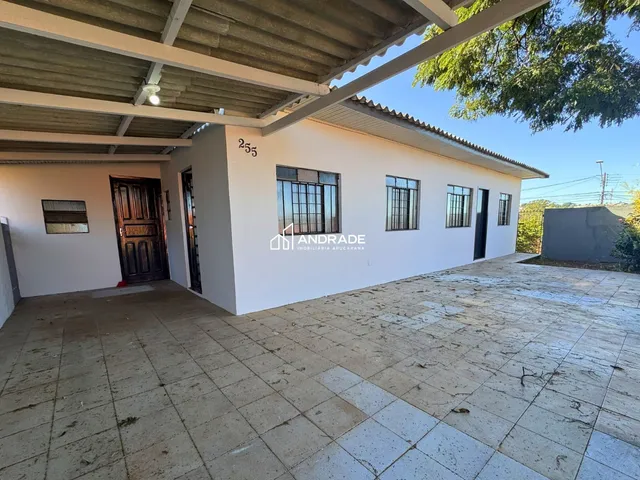 Casa com 395m² 3 quartos e 2 banheiros, à venda, no bairro Jardim São Pedro em Apucarana