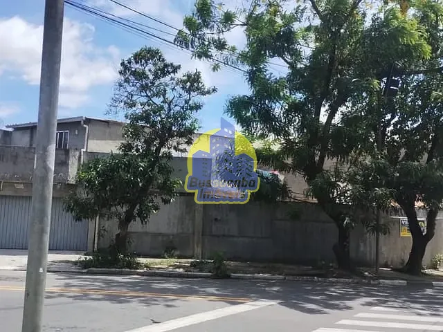 Casa com 160m², à venda, no bairro Umuarama em Osasco