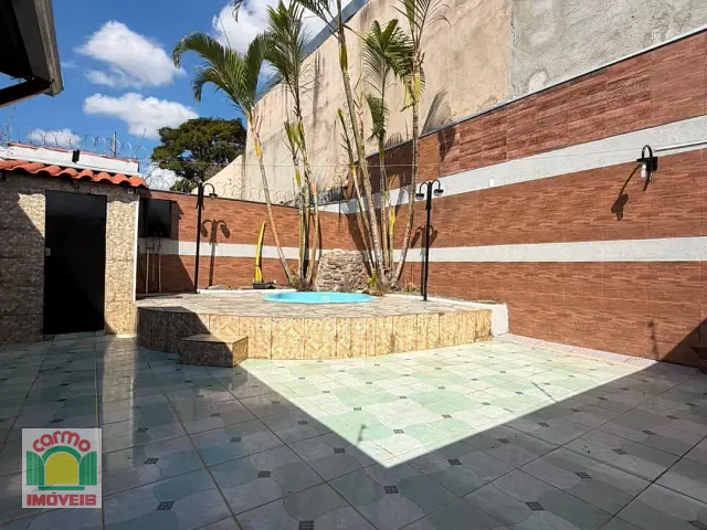 Casa 3 quartos e 3 banheiros, à venda, no bairro Parque Brasília 2ª Etapa em Anápolis