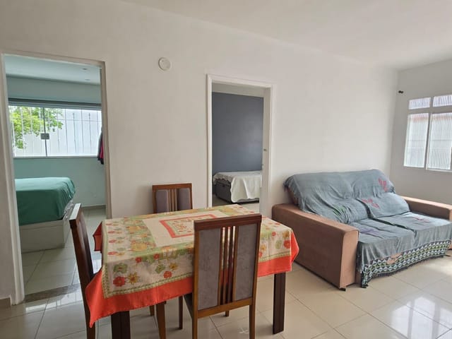 Casa com 250m² 2 quartos e 2 banheiros, à venda, no bairro Vila Paulista em Mogi das Cruzes