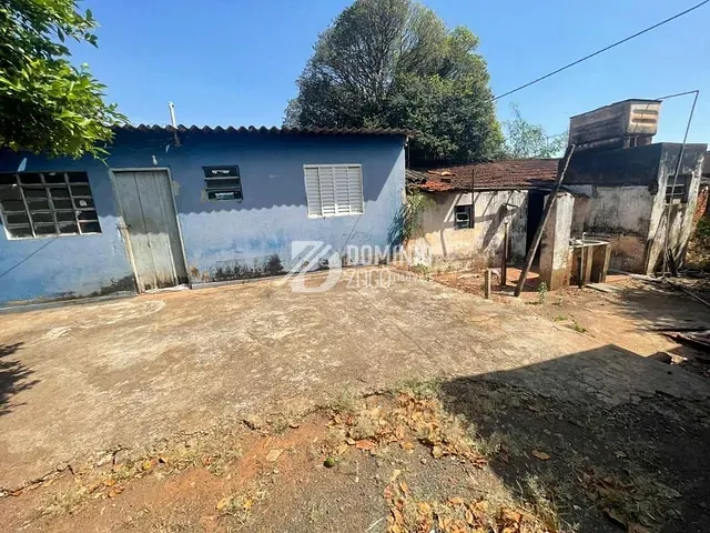 Casa com 470m², à venda, no bairro Jardim Induberaba em Uberaba