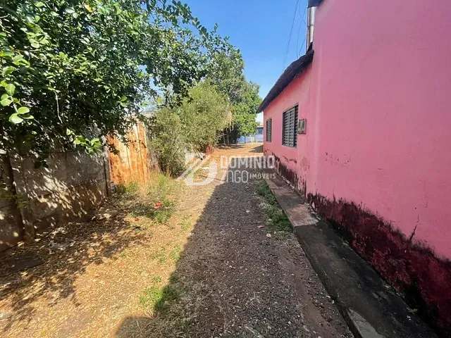 Casa com 470m², à venda, no bairro Jardim Induberaba em Uberaba
