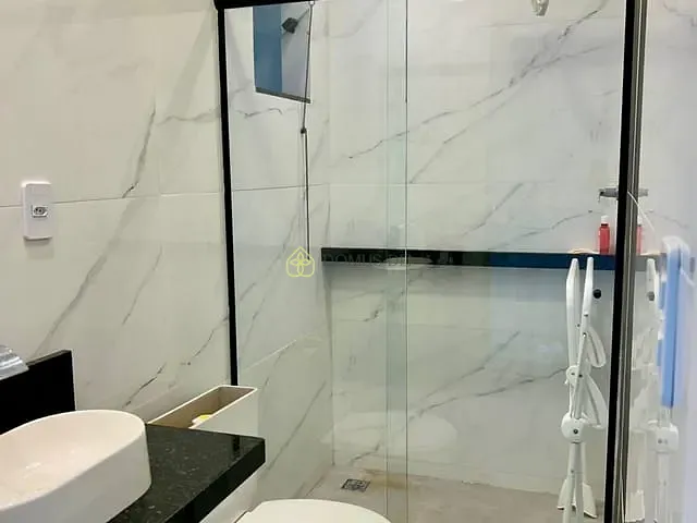 Casa com 357m² 2 quartos e 1 banheiro, à venda, no bairro Santa Rosa em Barra Mansa