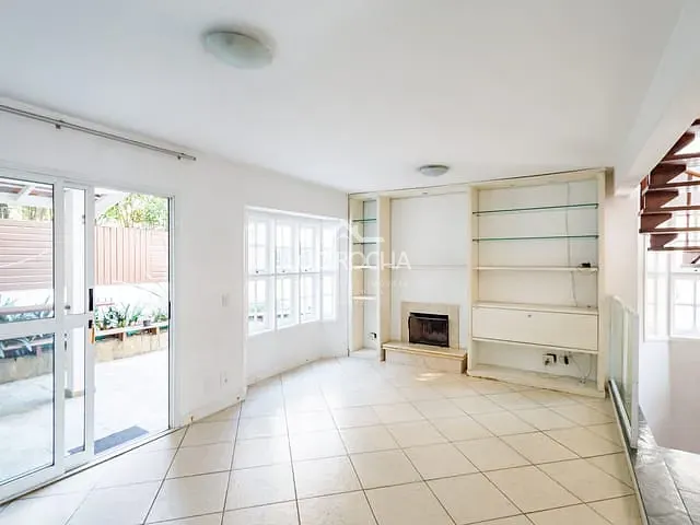 Casa com 156m² 3 quartos e 3 banheiros, à venda, no bairro Granja Viana em Cotia