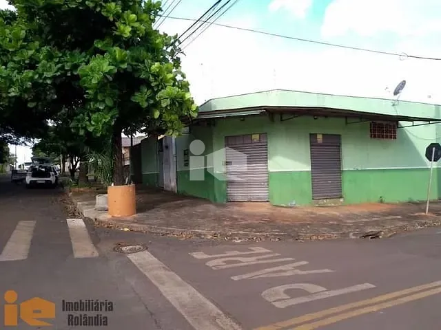 Casa 3 quartos e 1 banheiro, à venda, no bairro Jardim Novo Horizonte em Rolândia
