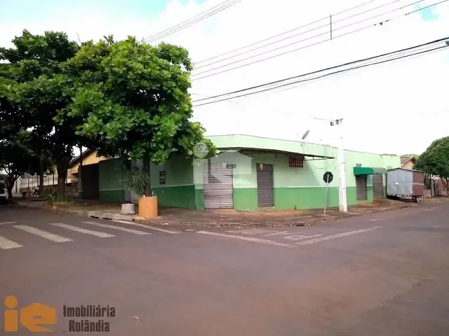 Casa 3 quartos e 1 banheiro, à venda, no bairro Jardim Novo Horizonte em Rolândia