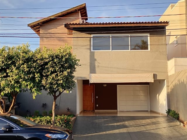 Casa com 256m² 3 quartos e 2 banheiros, à venda, no bairro Residencial Amazonas em São José do Rio Preto