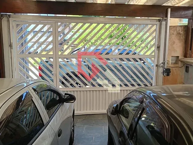 Casa 2 quartos e 2 banheiros, à venda, no bairro Jardim Camila em Mauá