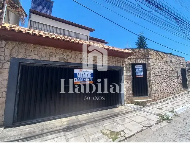 Casa 4 quartos e 4 banheiros, à venda, no bairro Farolândia em Aracaju